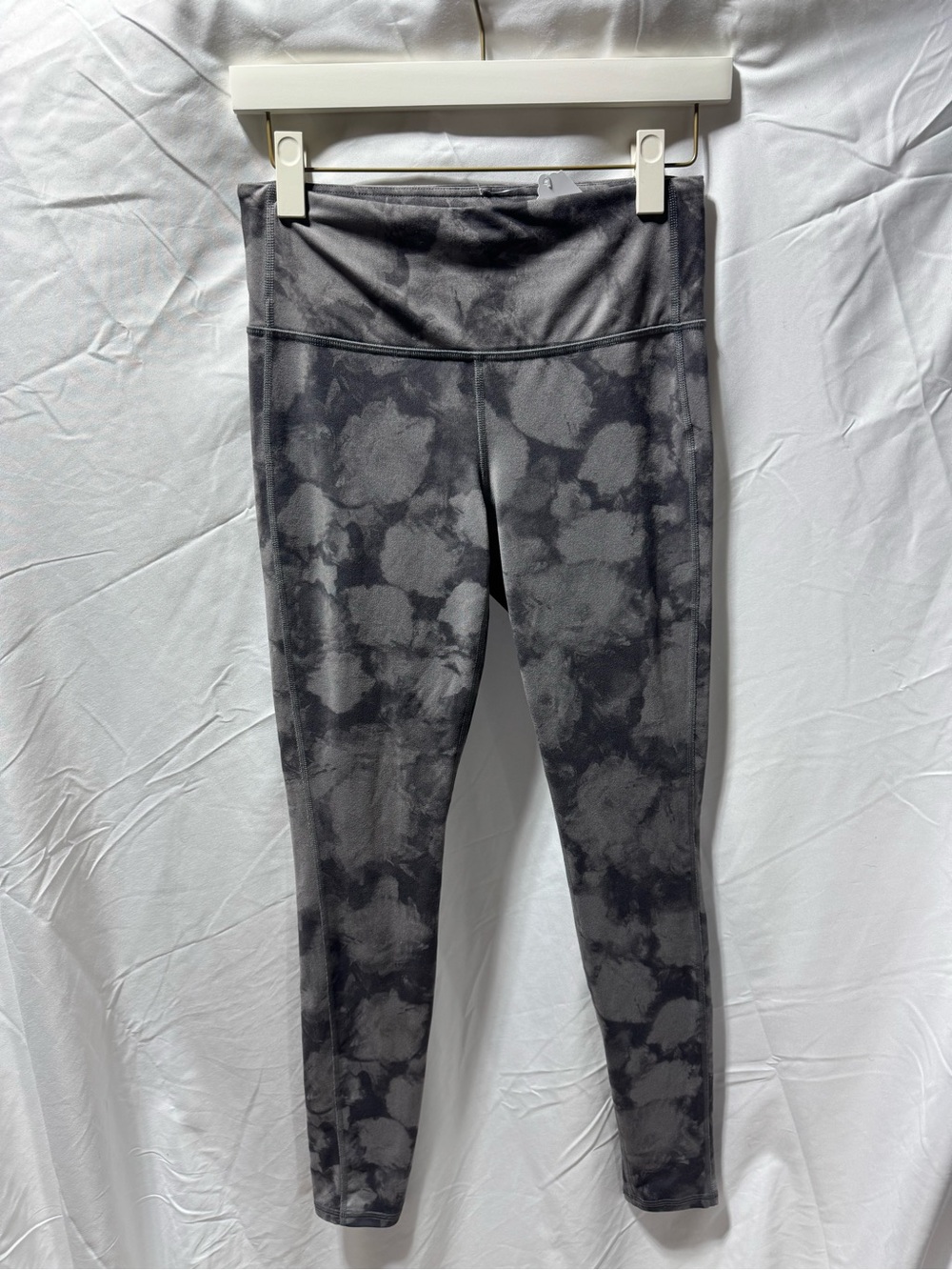 Athleta Gray Tie-Dye Performance Leggings